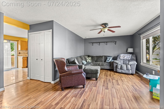 15449 Collins St, Romulus, MI 48174 - photo 3