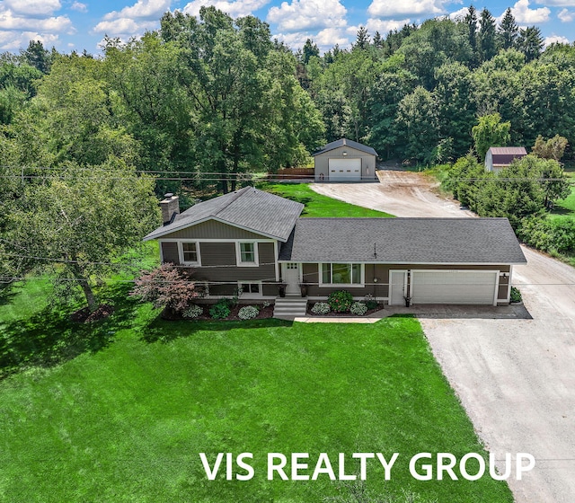 10340 Sleeper St, Grand Haven, MI 49417 - photo 1