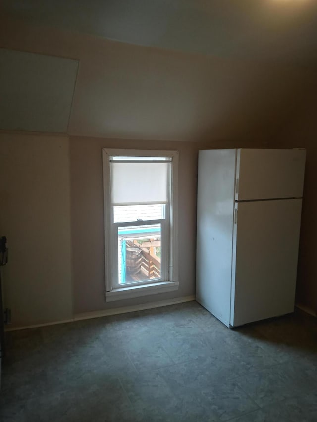 276 E Forest Ave, Muskegon, MI 49442 - photo 9