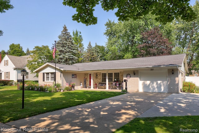 331 Trinklein St, Frankenmuth, MI 48734 - photo 1