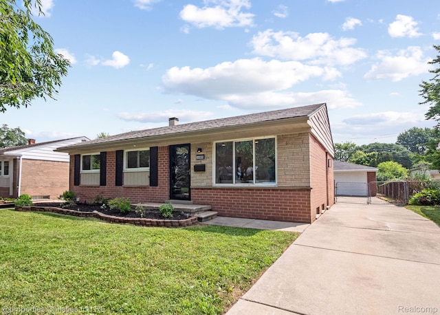 14900 Cavell St, Livonia, MI 48154 - photo 1