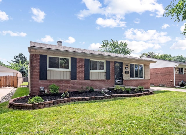14900 Cavell St, Livonia, MI 48154 - photo 2