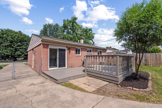 14900 Cavell St, Livonia, MI 48154 - photo 23