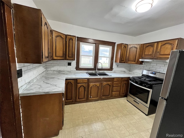 815 W Genesee Ave, Saginaw, MI 48602 - photo 3