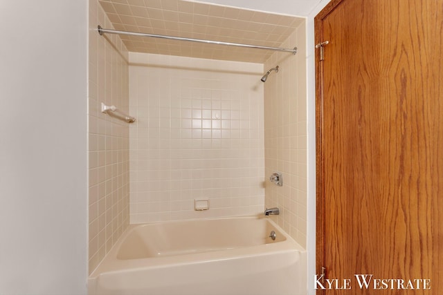 3526 Eagle Bluff Dr NE, Grand Rapids, MI 49525 - photo 28
