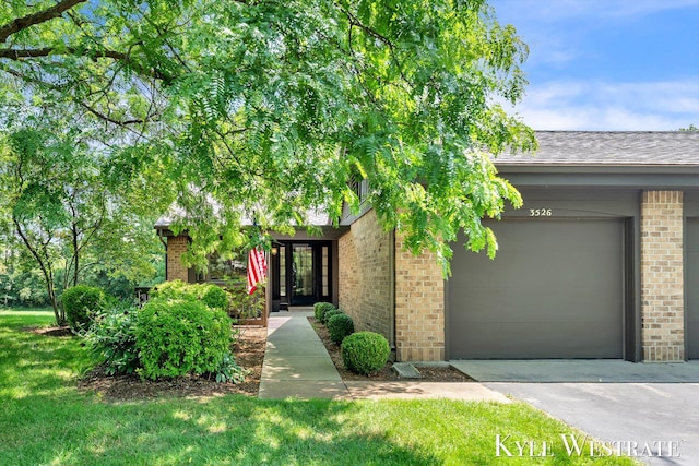 3526 Eagle Bluff Dr NE, Grand Rapids, MI 49525 - photo 1