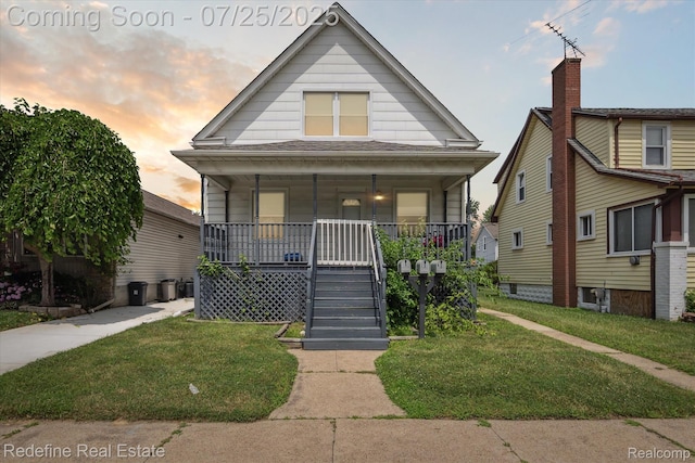 566 Poplar St, Wyandotte, MI 48192 - photo 1