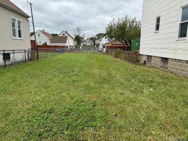 12133 Fleming St, Hamtramck, MI 48212 - photo 2