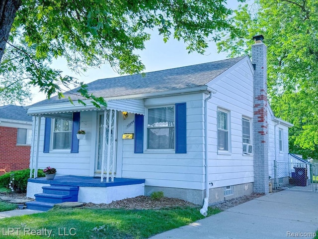 13044 Cunningham St, Southgate, MI 48195 - photo 2