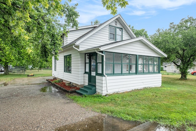 311 Delano St, Ionia, MI 48846 - photo 4