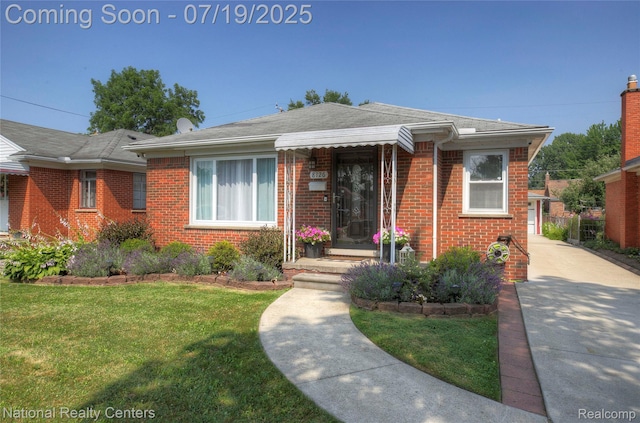 8126 Dale St, Dearborn Heights, MI 48127 - photo 2