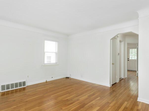 2214 Baxter Ave, Royal Oak, MI 48067 - photo 3