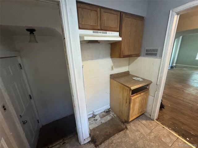 21615 Bennett St, Detroit, MI 48219 - photo 14