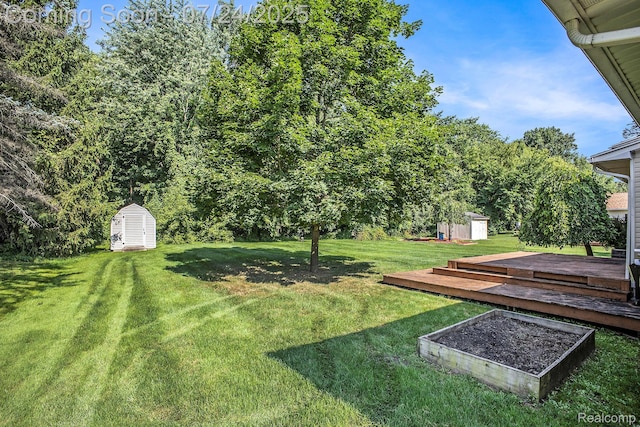 5216 Birchcrest Dr, Swartz Creek, MI 48473 - photo 17