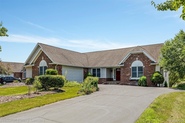 29421 Emelbe Dr, New Hudson, MI 48165 - photo 1