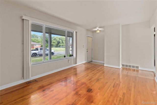 27737 Groveland St, Roseville, MI 48066 - photo 2