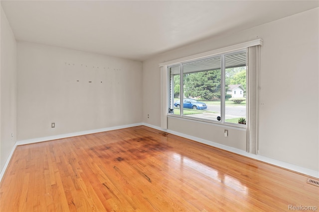 27737 Groveland St, Roseville, MI 48066 - photo 3