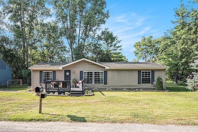 2526 E Main St, Ionia, MI 48846 - photo 1