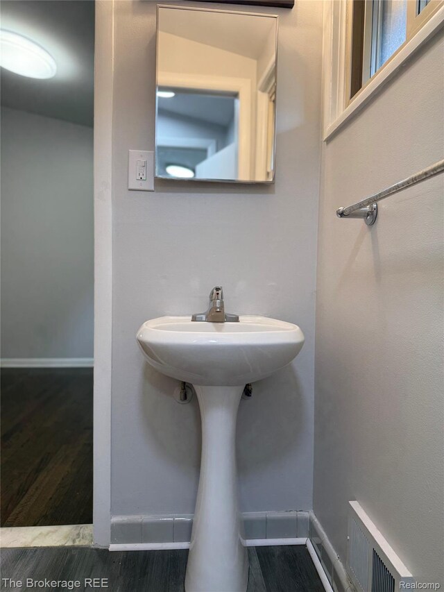 9248 Idaho St, Livonia, MI 48150 - photo 19