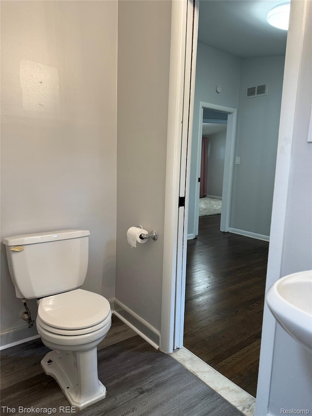 9248 Idaho St, Livonia, MI 48150 - photo 21