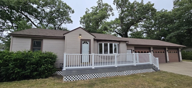 2384 E Columbia Ave, Muskegon, MI 49444 - photo 2
