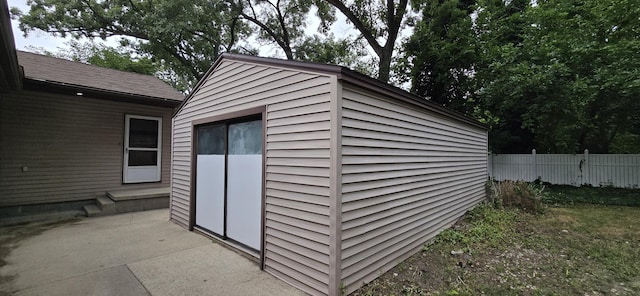 2384 E Columbia Ave, Muskegon, MI 49444 - photo 5