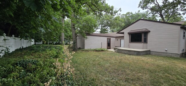 2384 E Columbia Ave, Muskegon, MI 49444 - photo 8