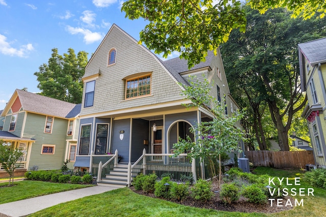 146 Campbell Pl NE, Grand Rapids, MI 49503 - photo 7