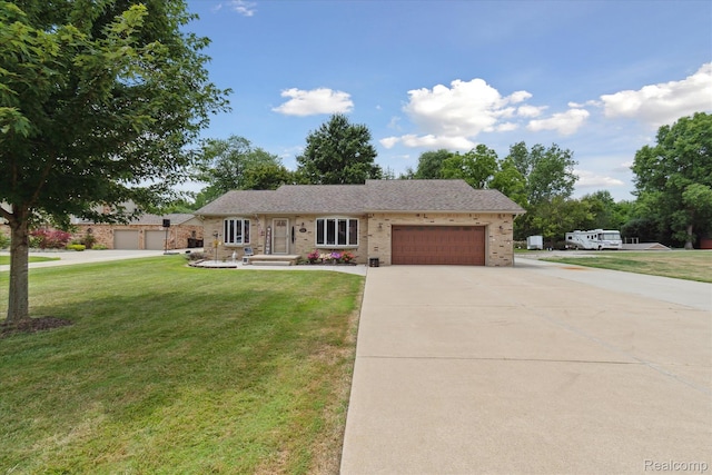 5350 Lathrop St, Trenton, MI 48183 - photo 1