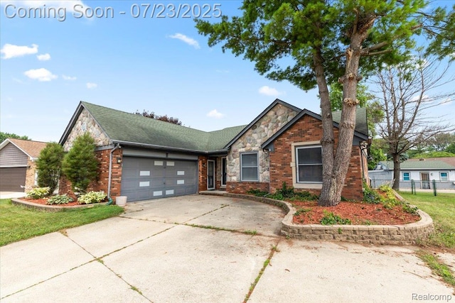 15991 Princeton Ct, Fraser, MI 48026 - photo 2