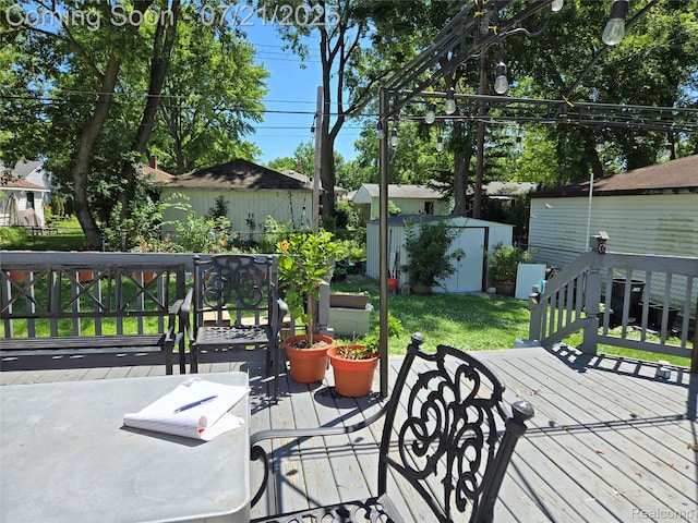 18720 Lathers St, Livonia, MI 48152 - photo 8