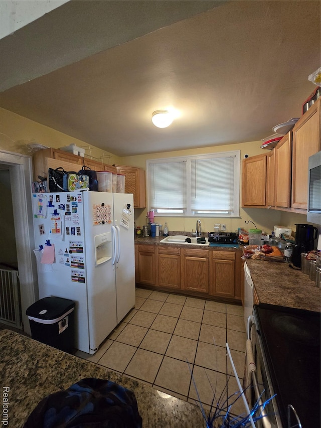 22154 Elmwood Ave, Eastpointe, MI 48021 - photo 4