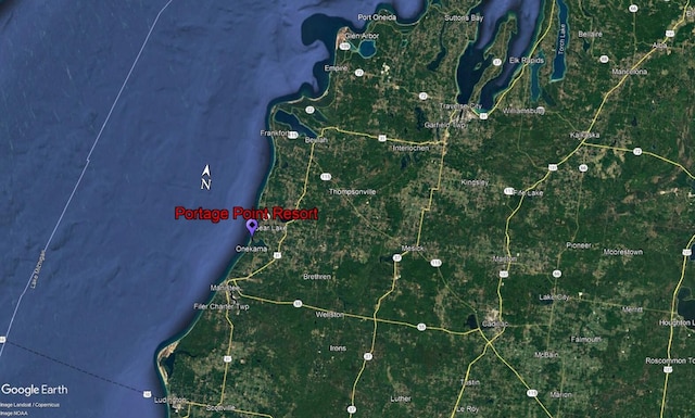 8568 S Portage Point Dr Unit 3 Dh 4, Onekama, MI 49675 - photo 38