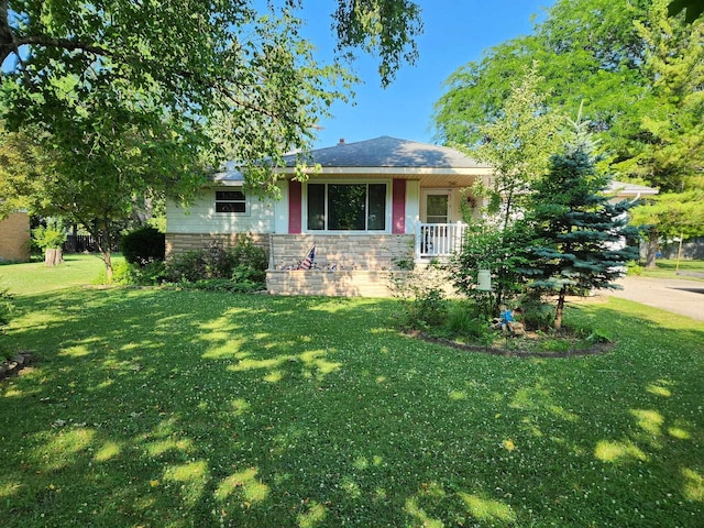 212 S Grove, Standish, MI 48703 - photo 1