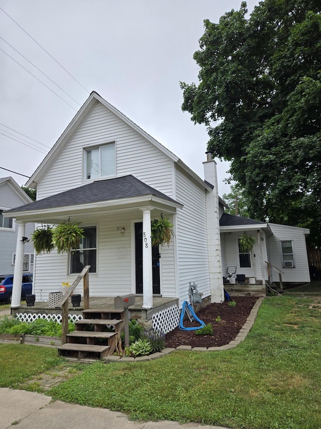 808 Wallace St, Cadillac, MI 49601 - photo 3