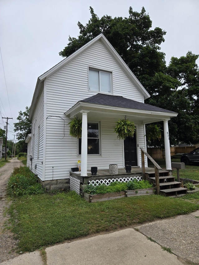 808 Wallace St, Cadillac, MI 49601 - photo 12