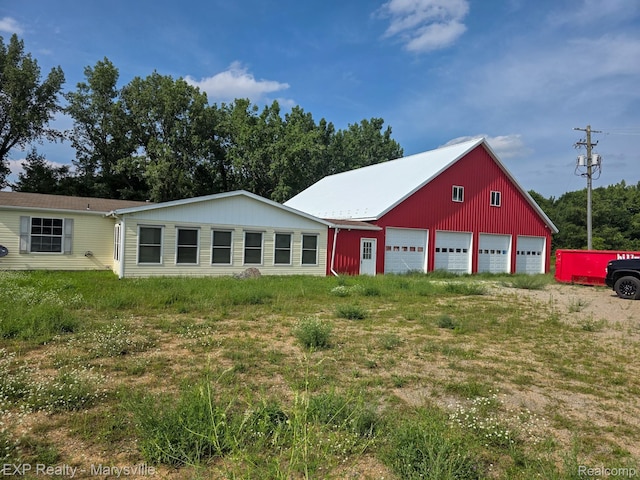 3473 Mertz Rd, Caro, MI 48723 - photo 1