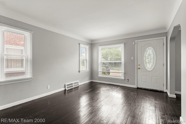 20672 Fleetwood Dr, Harper Woods, MI 48225 - photo 3