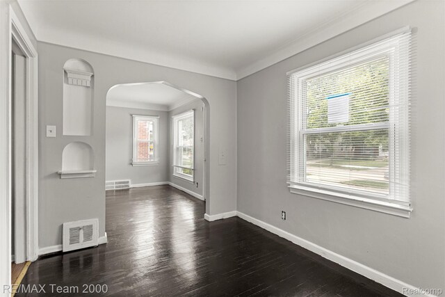 20672 Fleetwood Dr, Harper Woods, MI 48225 - photo 8