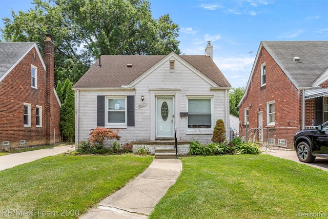 20672 Fleetwood Dr, Harper Woods, MI 48225 - photo 1