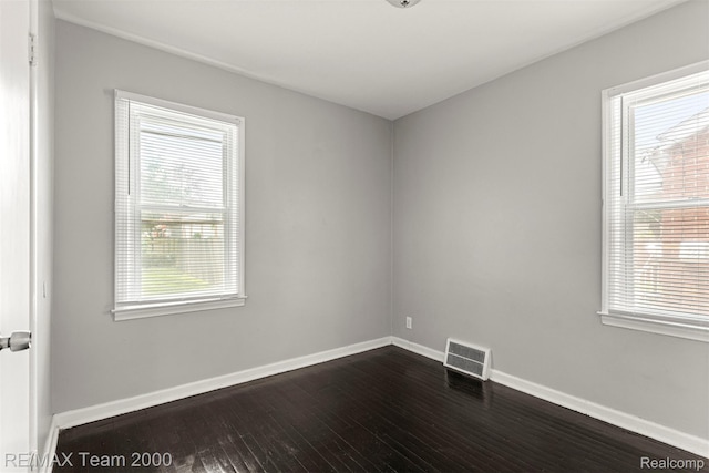 20672 Fleetwood Dr, Harper Woods, MI 48225 - photo 17