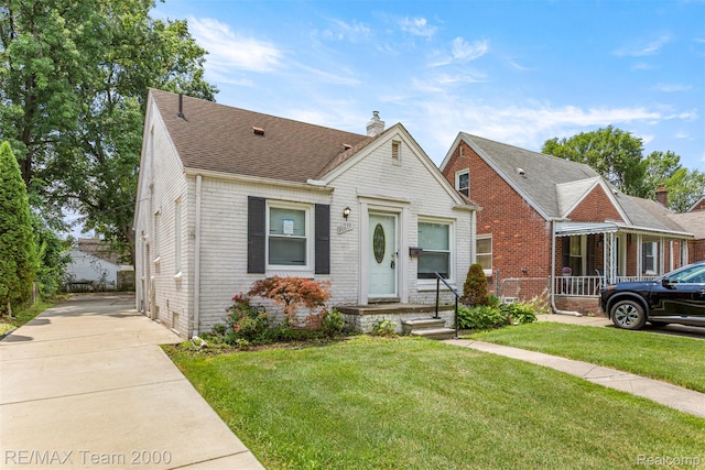 20672 Fleetwood Dr, Harper Woods, MI 48225 - photo 2