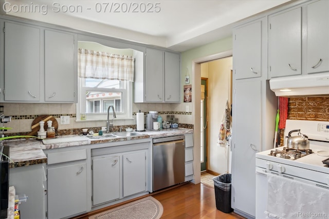 6525 Elizabeth St, Garden City, MI 48135 - photo 8