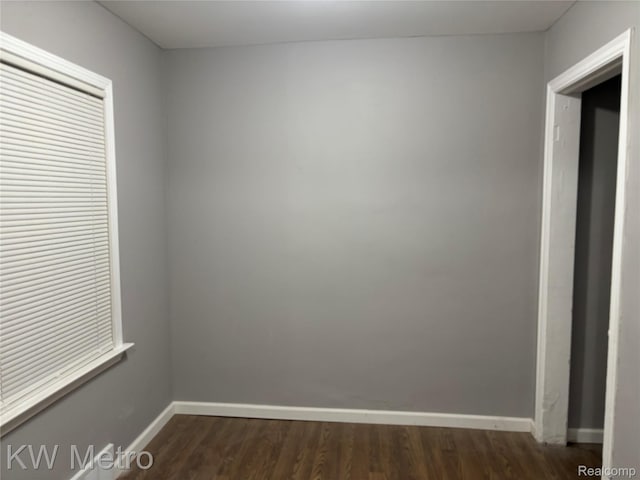 19331 Hoover St, Detroit, MI 48205 - photo 6