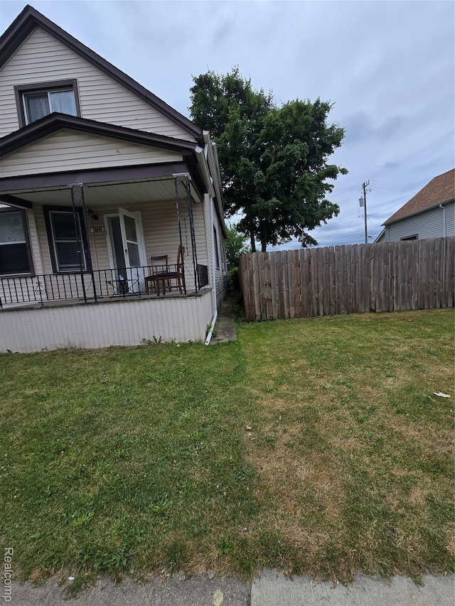 9727 Dequindre St, Hamtramck, MI 48212 - photo 8