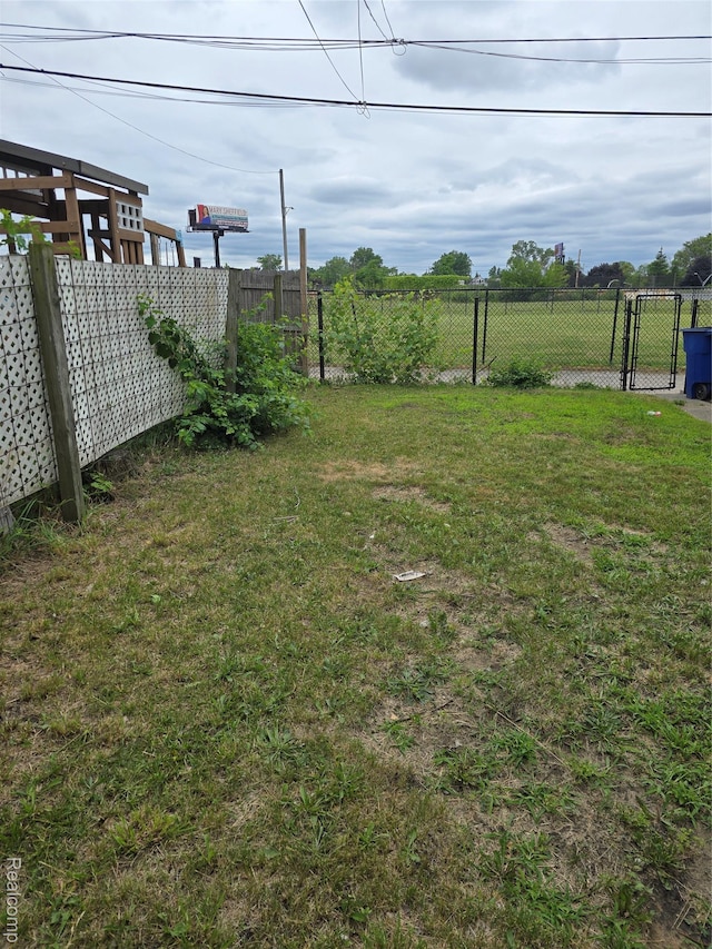 9727 Dequindre St, Hamtramck, MI 48212 - photo 36