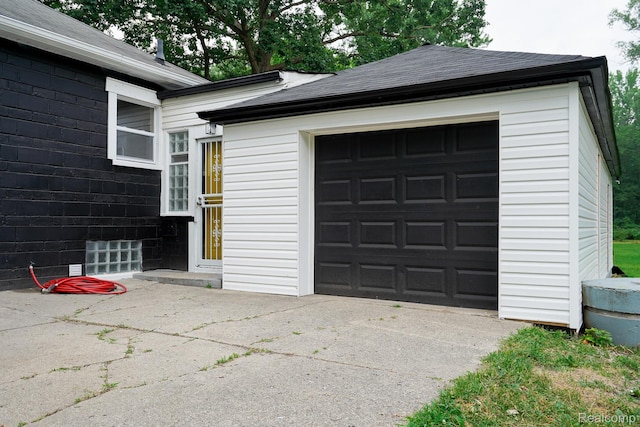 21380 W 9 Mile Rd, Southfield, MI 48075 - photo 4