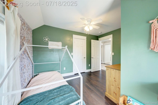 3227 4th St, Wyandotte, MI 48192 - photo 24