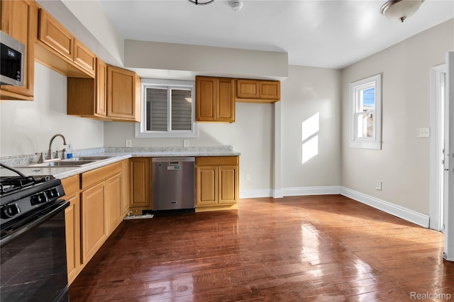12045 Mcdougall St, Hamtramck, MI 48212 - photo 12