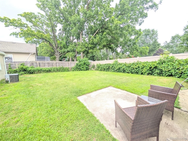 9032 Deering St, Livonia, MI 48150 - photo 13